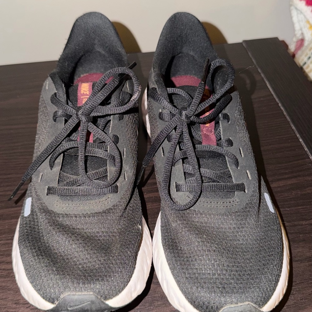 Nike Black and Maroon Athletic Sneakers